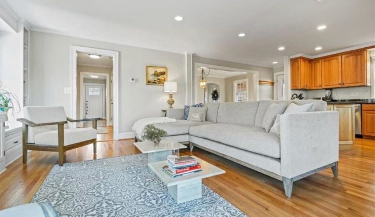 Photo of Bedroom in Clinton