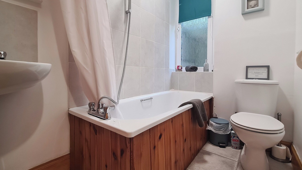 Photo of Bathroom in Foss