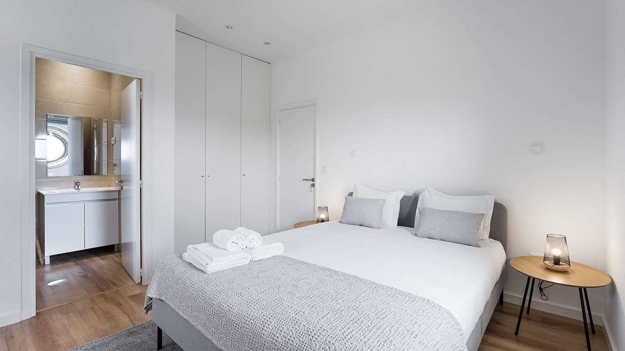 Photo of Bedroom in Rates