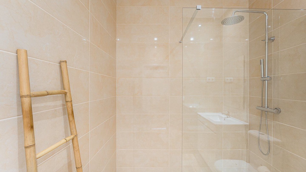 Photo of Bathroom in Rates