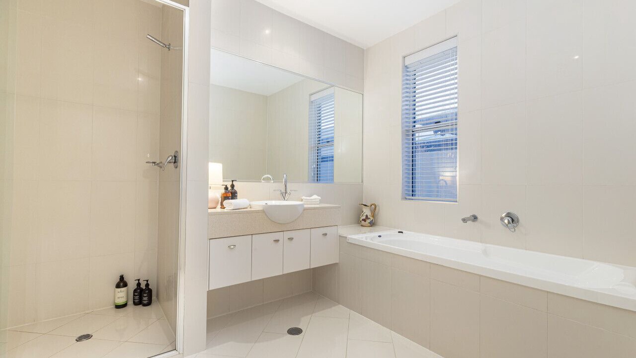 Photo of Bathroom in Pelican Waters