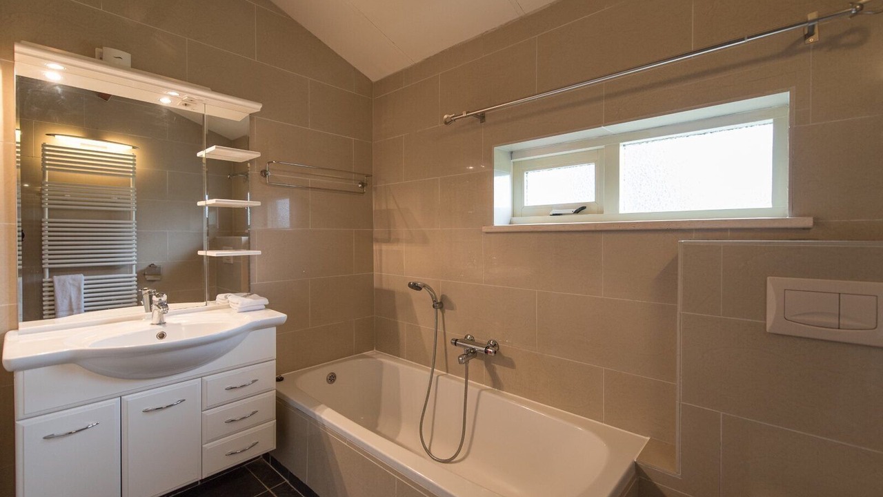 Photo of Bathroom in Ballum