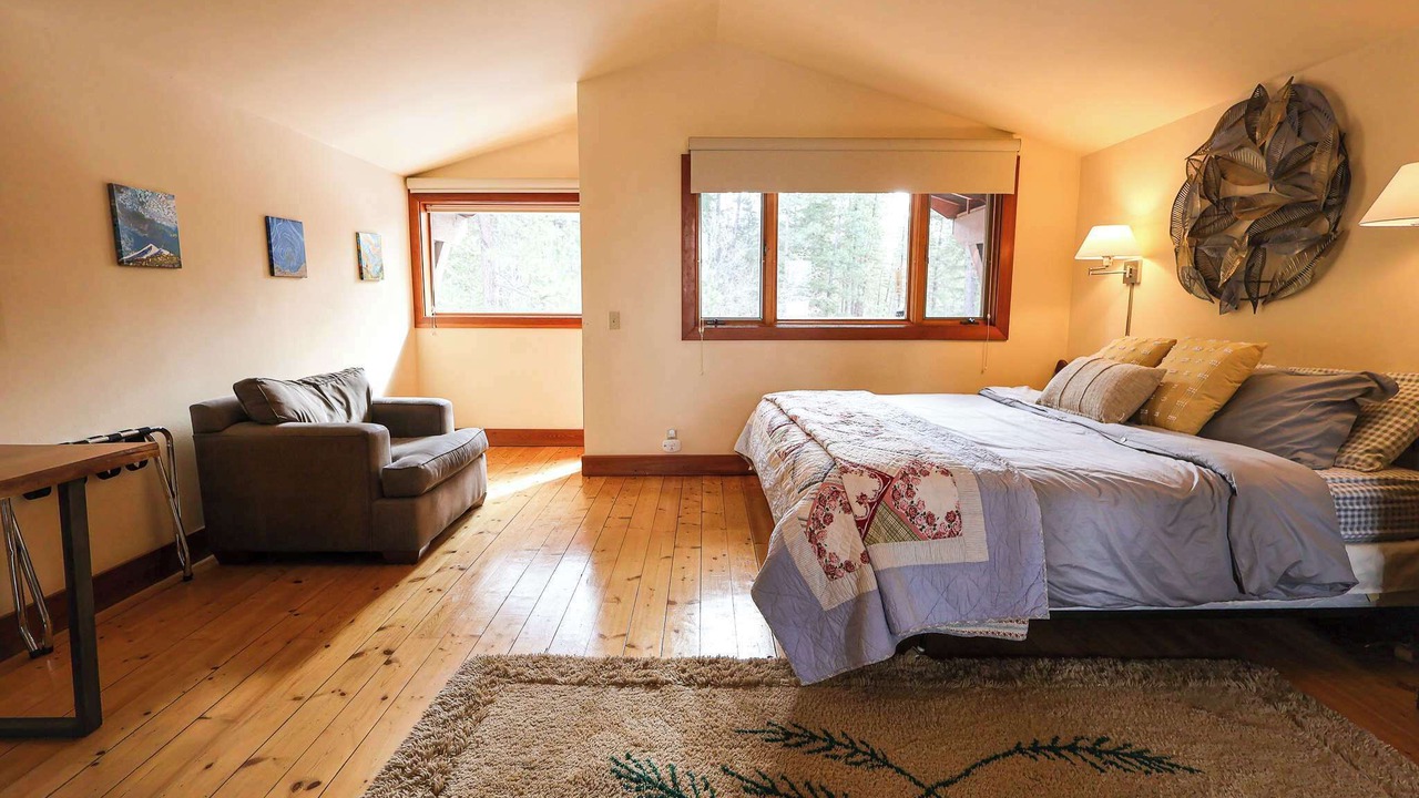 Photo of Patio Balcony in Mazama