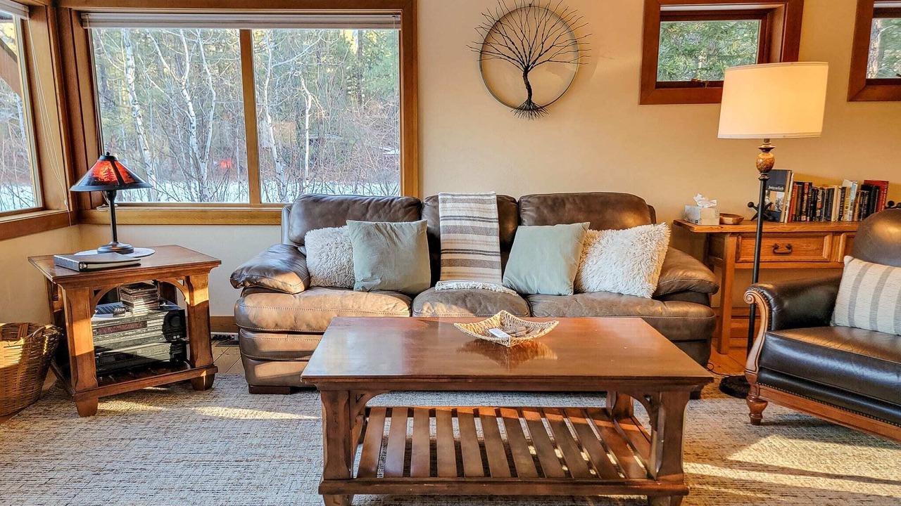 Photo of Bedroom in Mazama