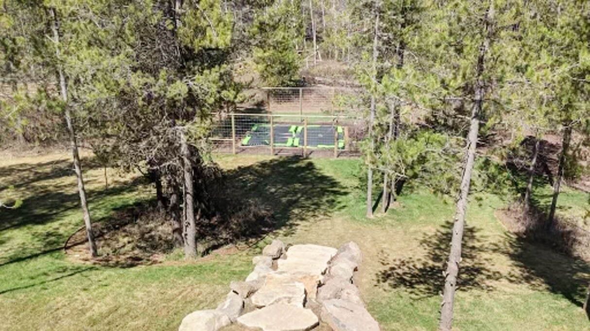 Photo of Outdoor in Ashton