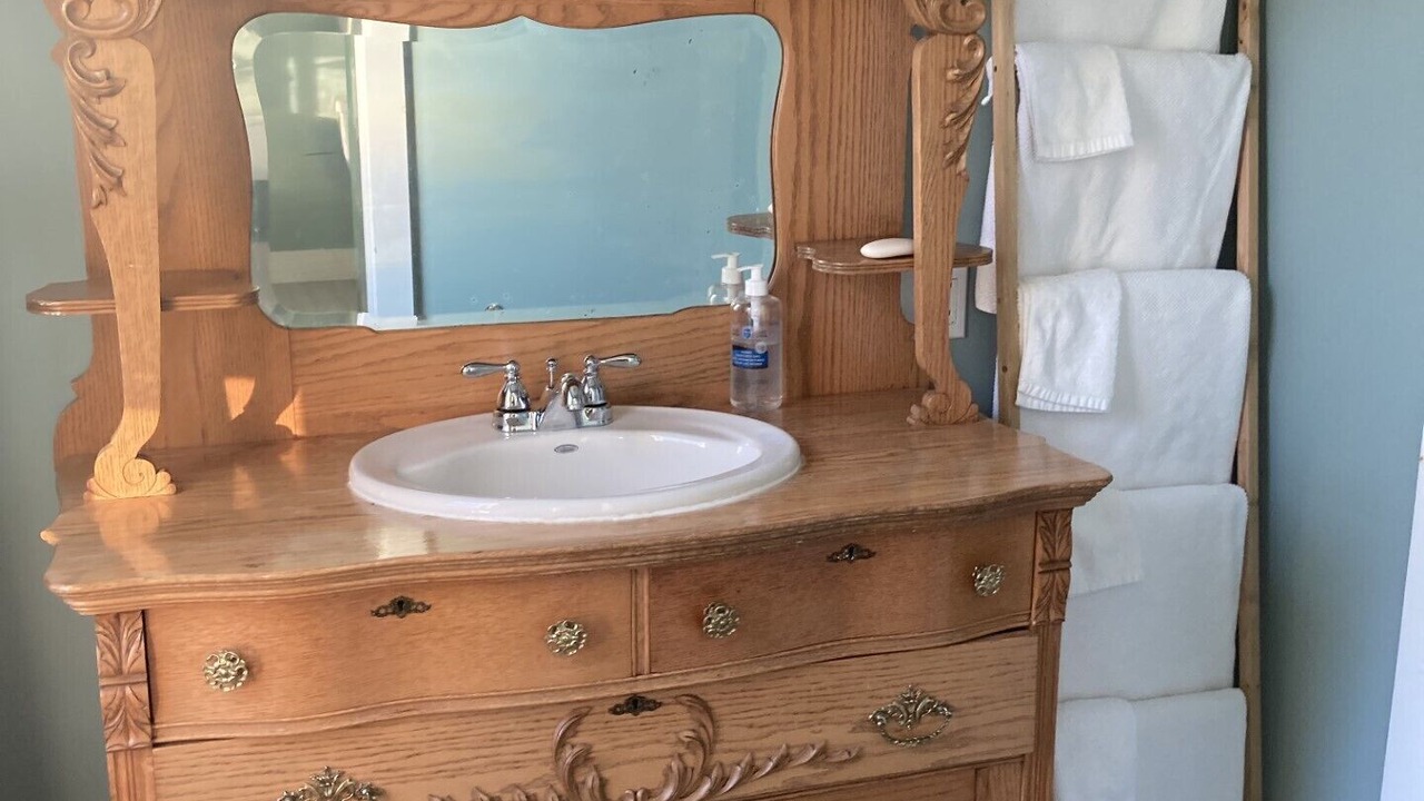 Photo of Bathroom in Hall's Harbour