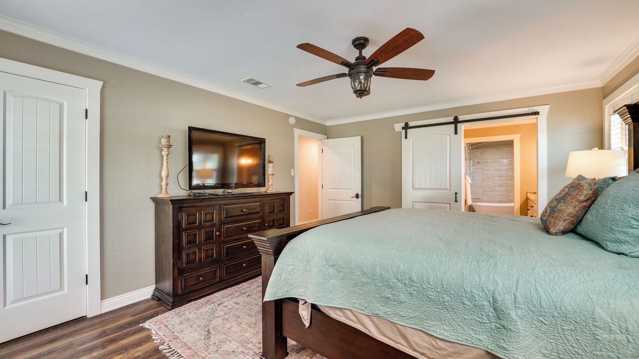 Photo of Bedroom in Redlick