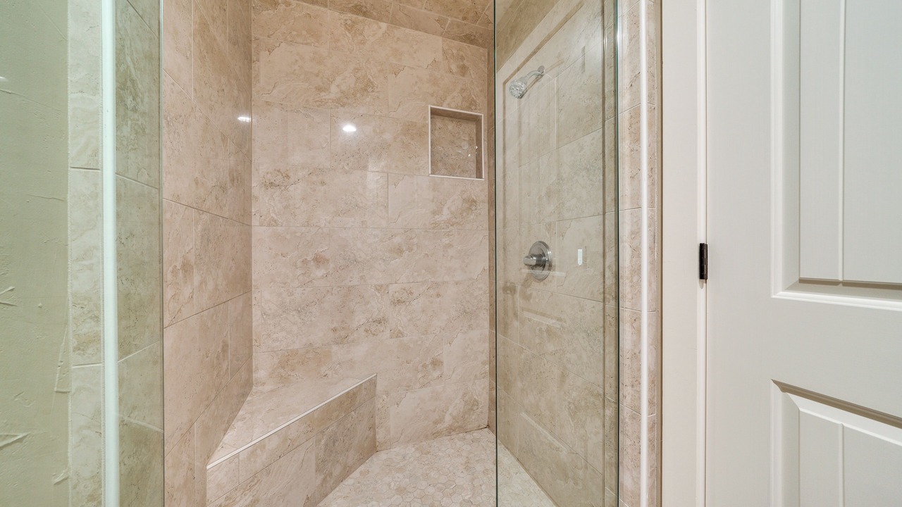 Photo of Bathroom in Redlick
