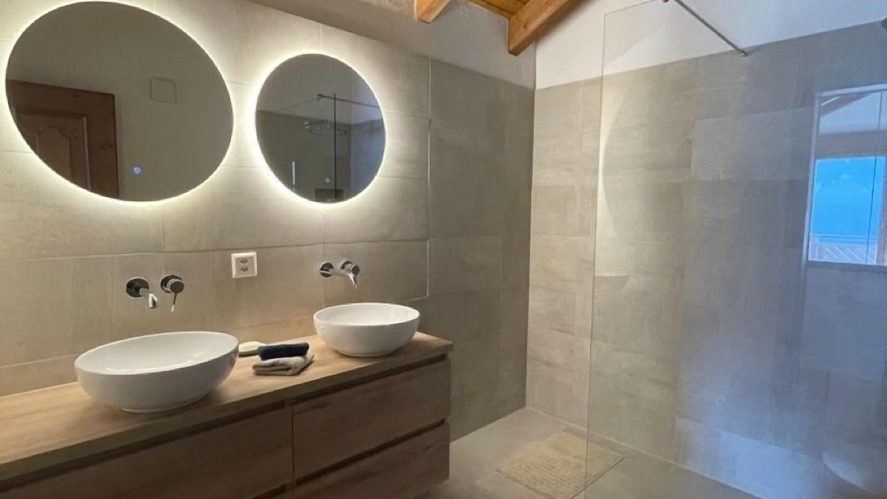 Photo of Bathroom in Ruetli