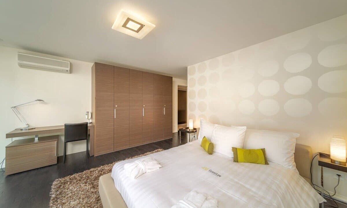 Photo of Bedroom in Montreux City Centre