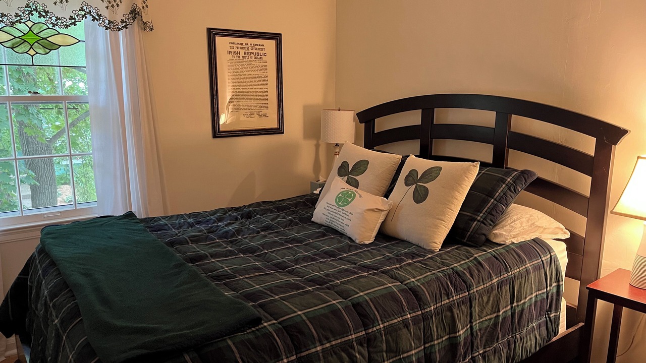 Photo of Bedroom in Ypsilanti