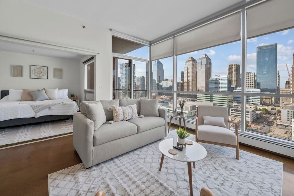 Photo of Livingroom in Beltline
