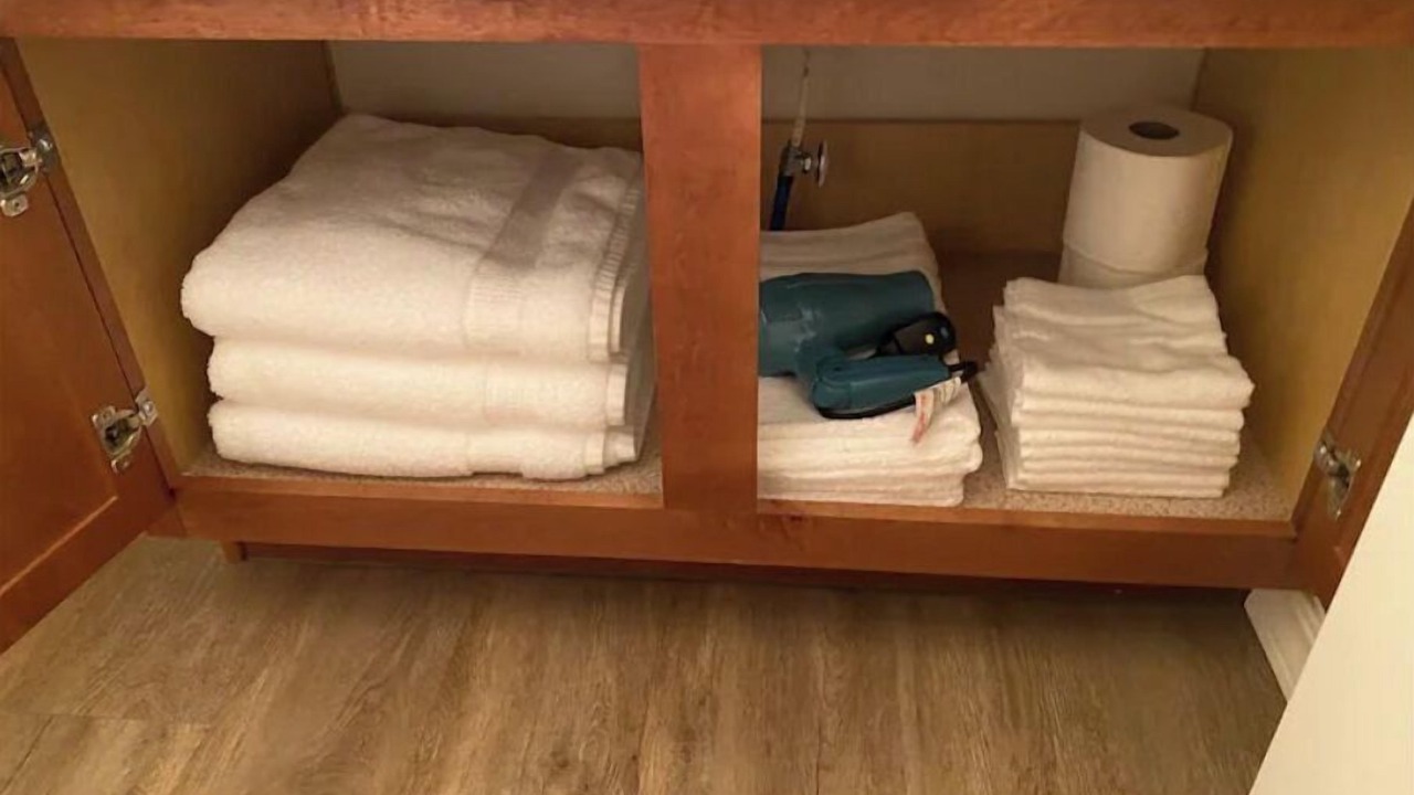 Photo of Bathroom in Pullman