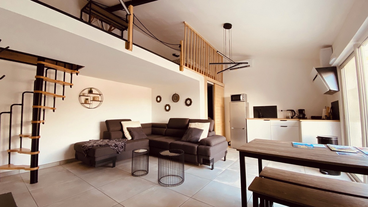 Photo of Livingroom in Istres