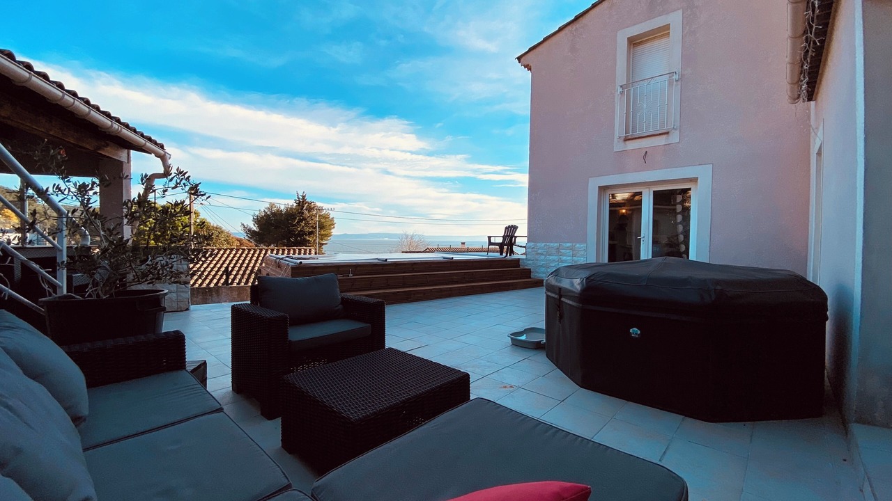 Photo of Patio Balcony in Istres