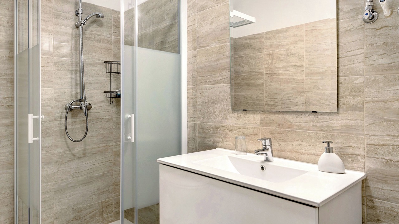Photo of Bathroom in Colares