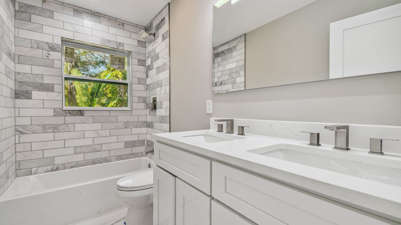 Photo of Bathroom in Arlington Park