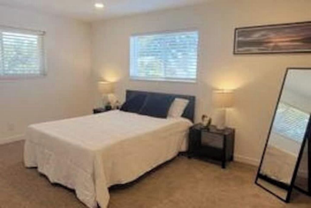 Photo of Bedroom in Hyde Park