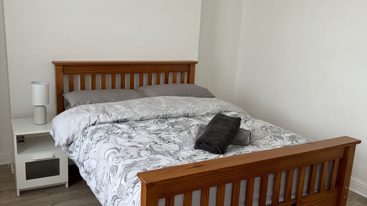 Photo of Bedroom in Grangetown