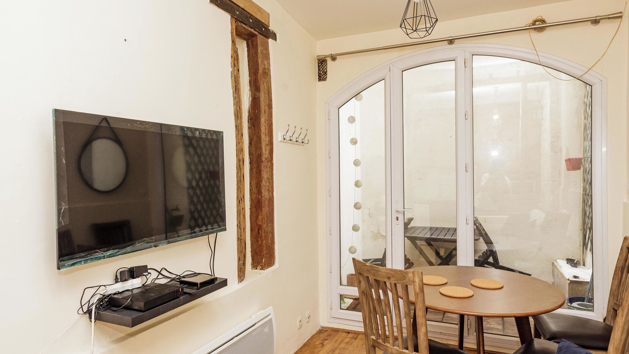 Photo of Livingroom in Batignolles