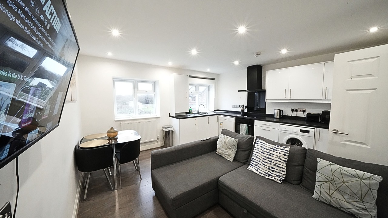 Photo of Livingroom in London Borough of Hounslow