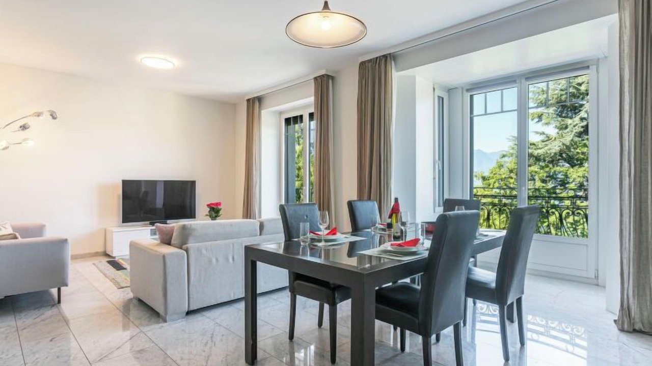 Photo of Bedroom in Montreux City Centre