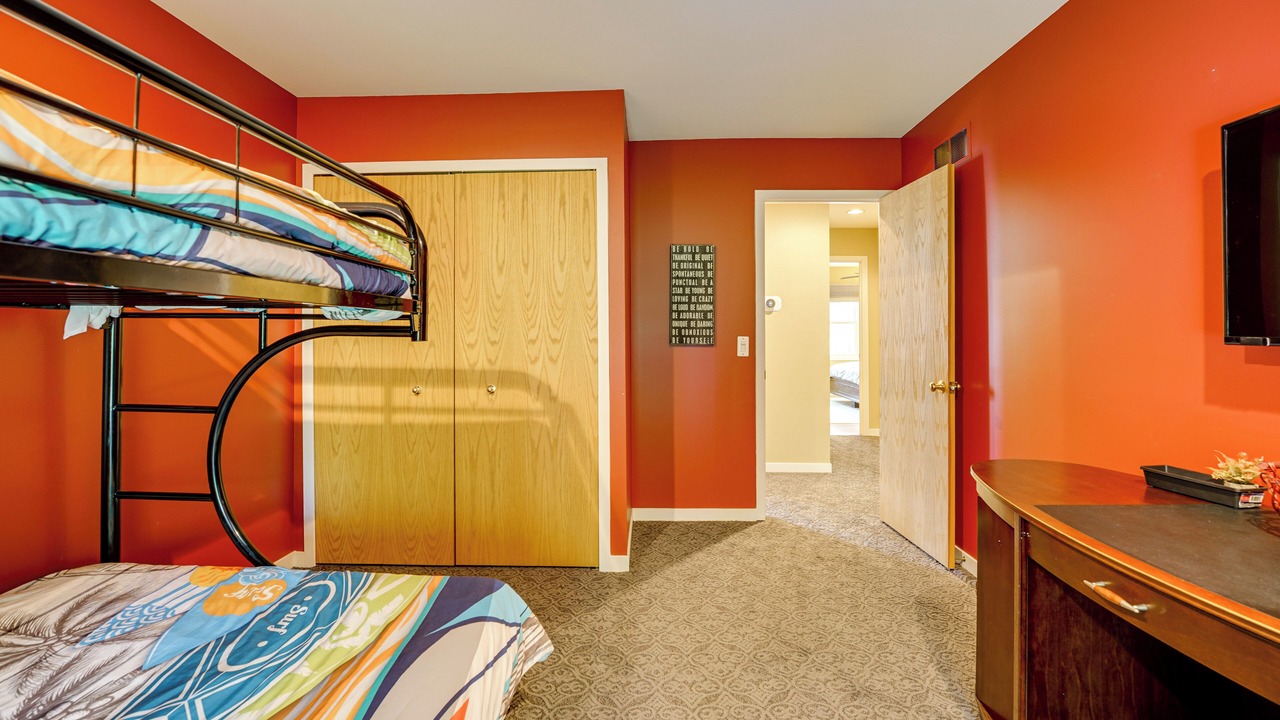 Photo of Bedroom in Commerce Township