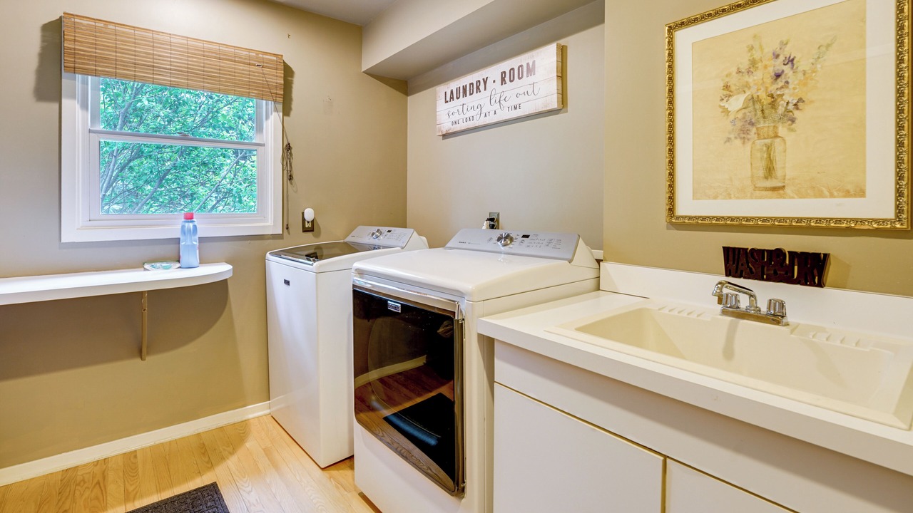 Photo of Bedroom in Commerce Township