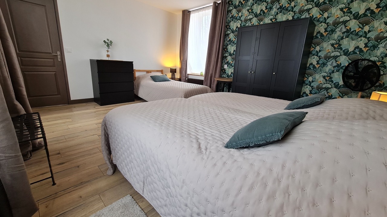 Photo of Bedroom in Chemy