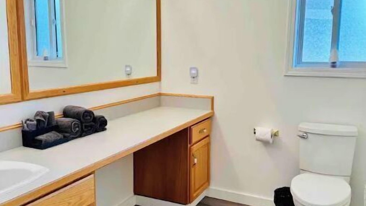 Photo of Bathroom in Okanagan-Similkameen