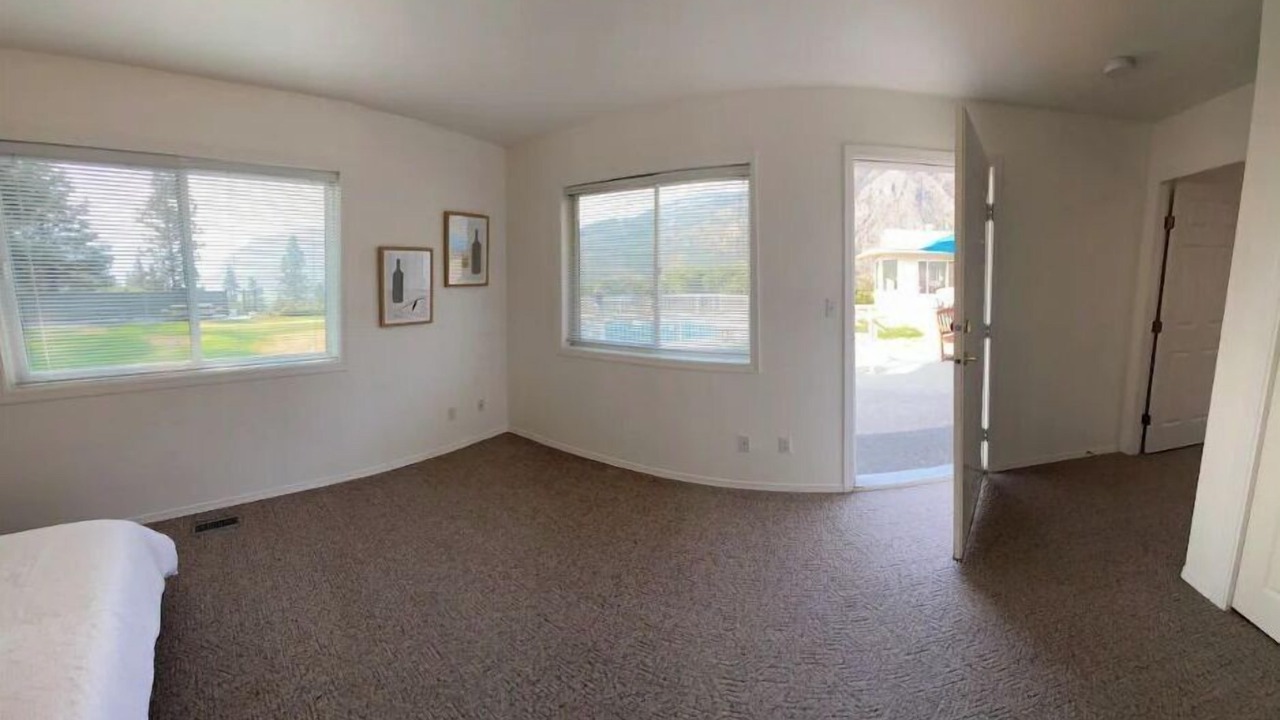 Photo of Bedroom in Okanagan-Similkameen