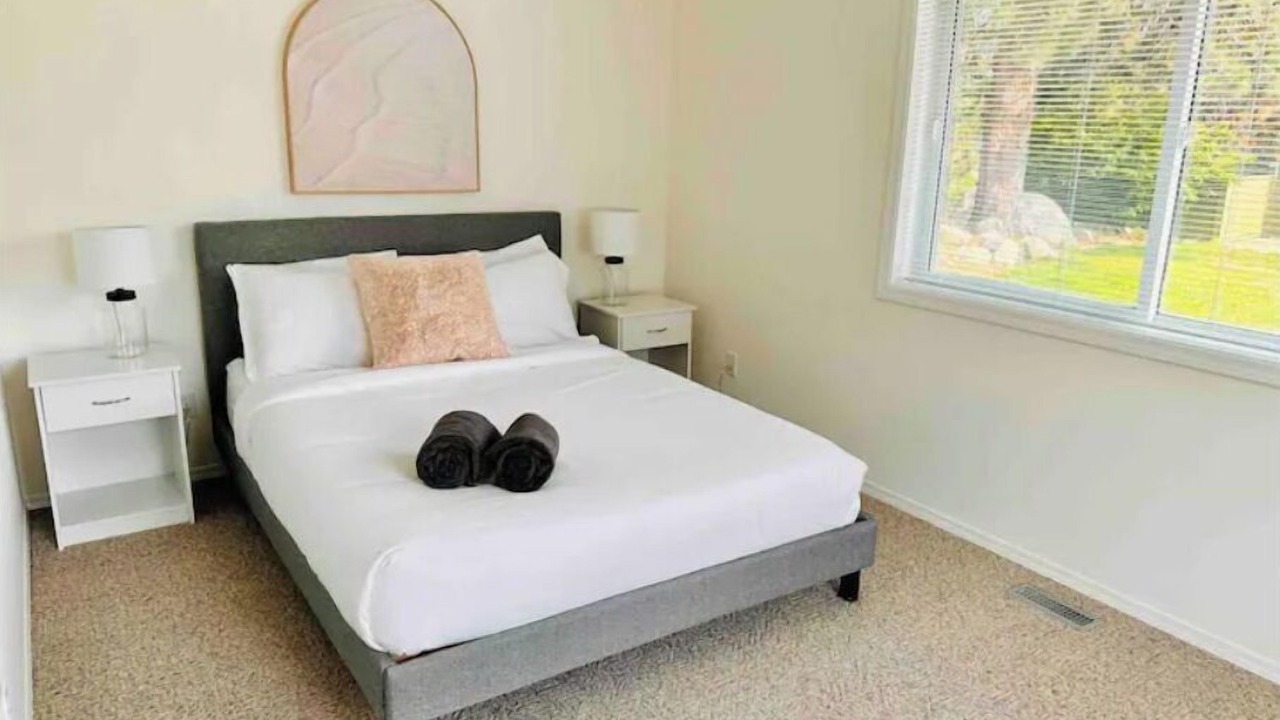 Photo of Bedroom in Okanagan-Similkameen
