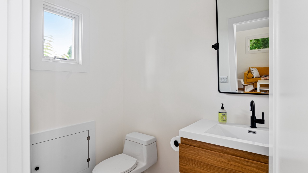 Photo of Bathroom in Greenport West