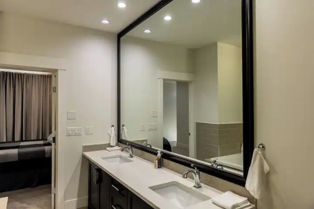 Photo of Bathroom in Tuxedo Park