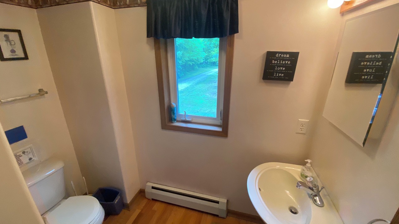 Photo of Bathroom in Shingleton