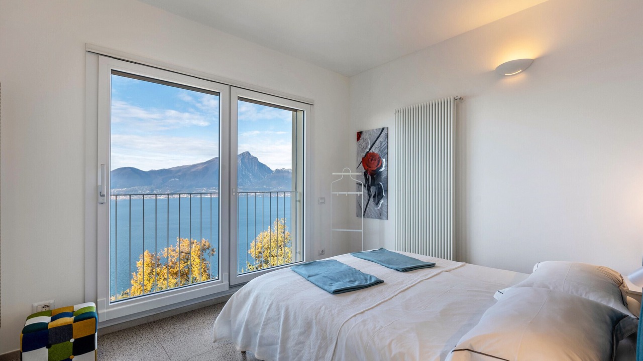 Photo of Bedroom in Torri del Benaco