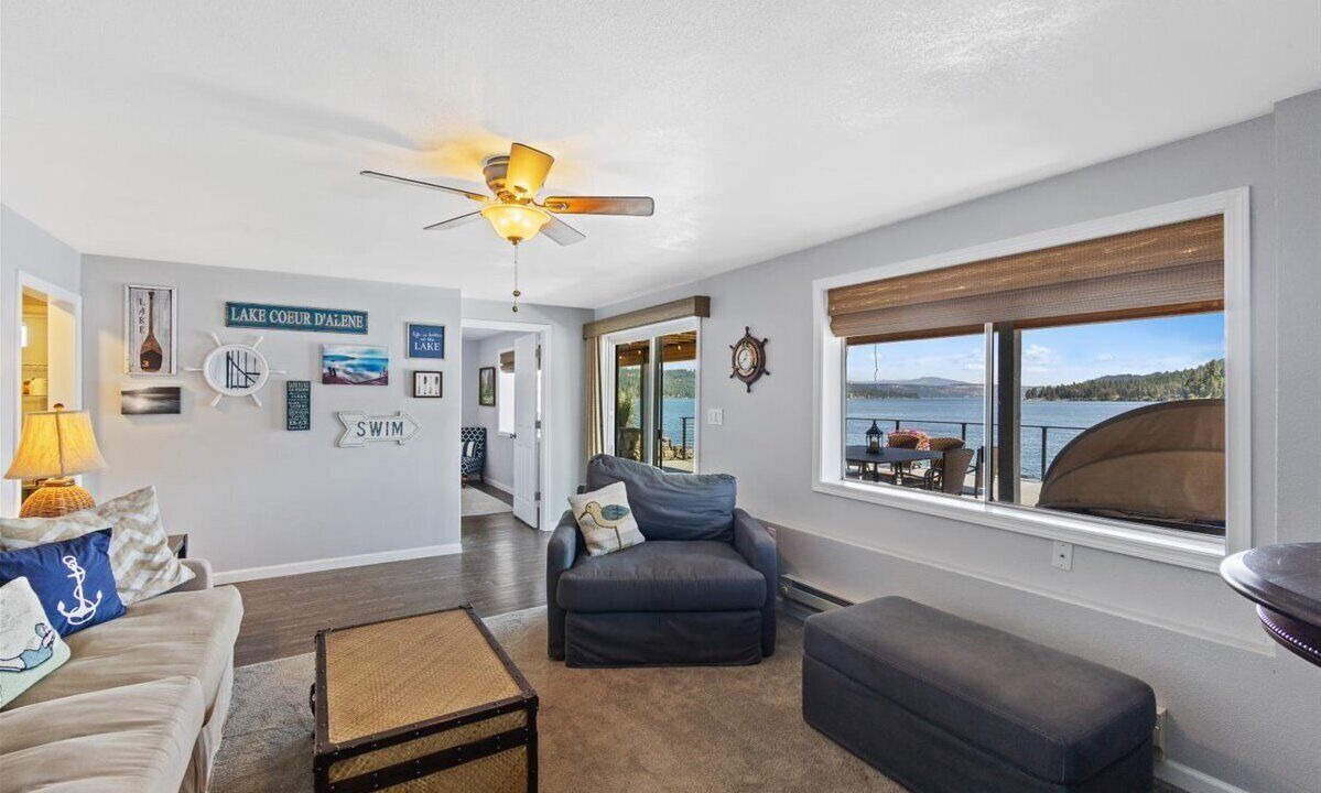 Photo of Livingroom in Worley