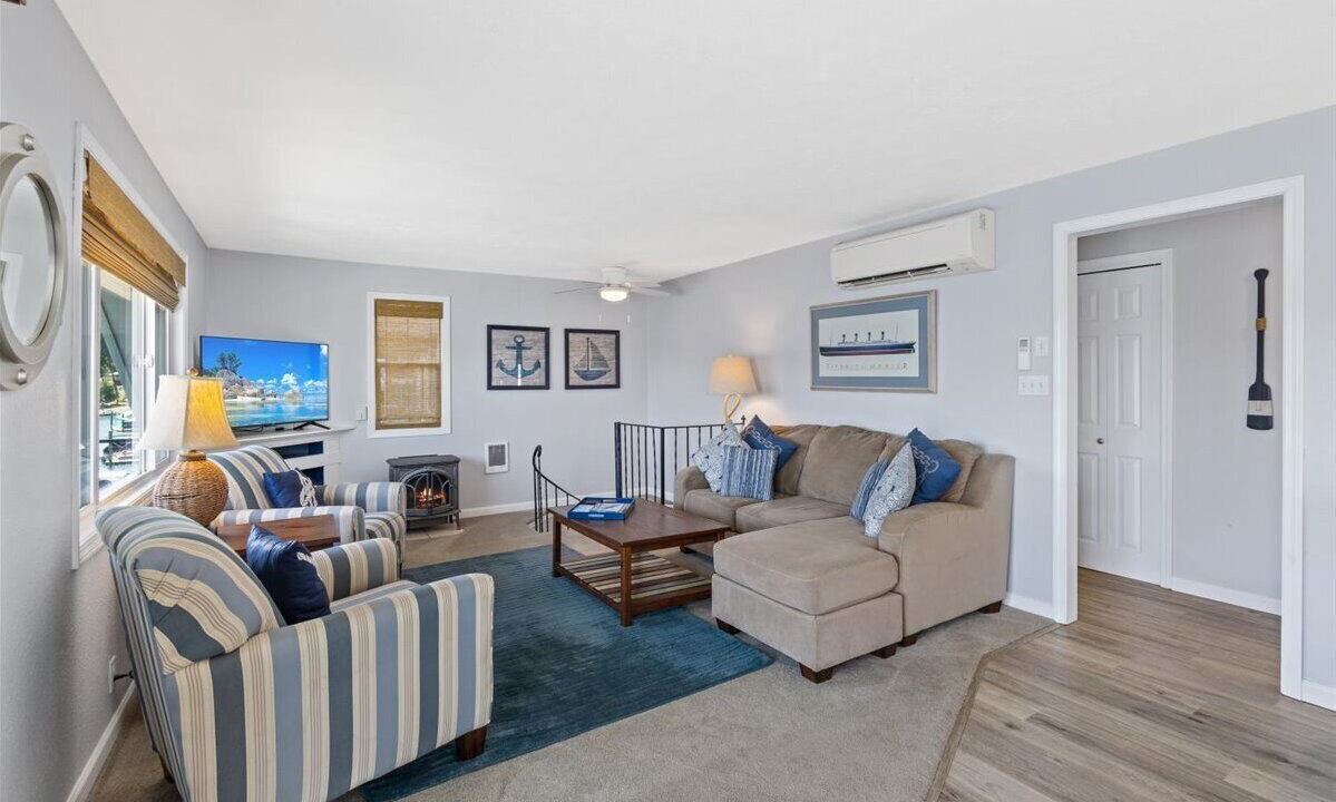 Photo of Livingroom in Worley