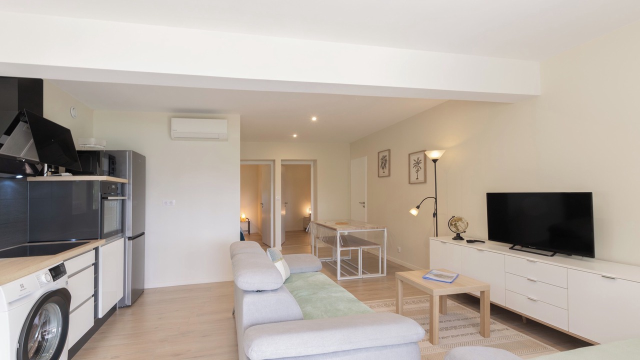 Photo of Livingroom in Vesseaux