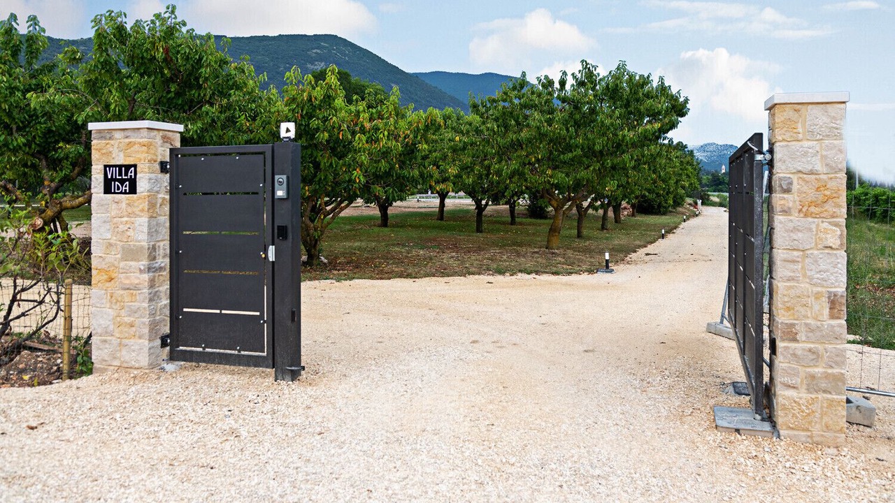 Photo of Outdoor in Costermano