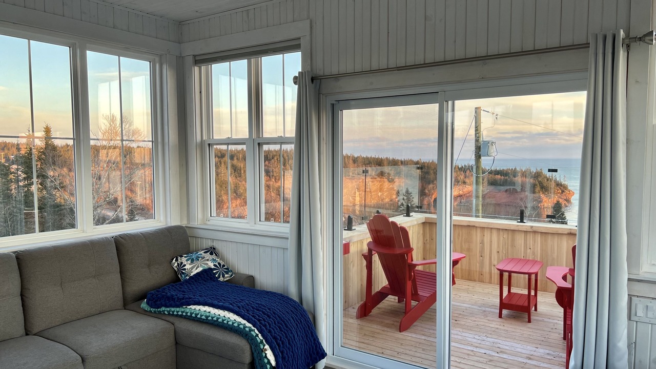 Photo of Livingroom in Bay View