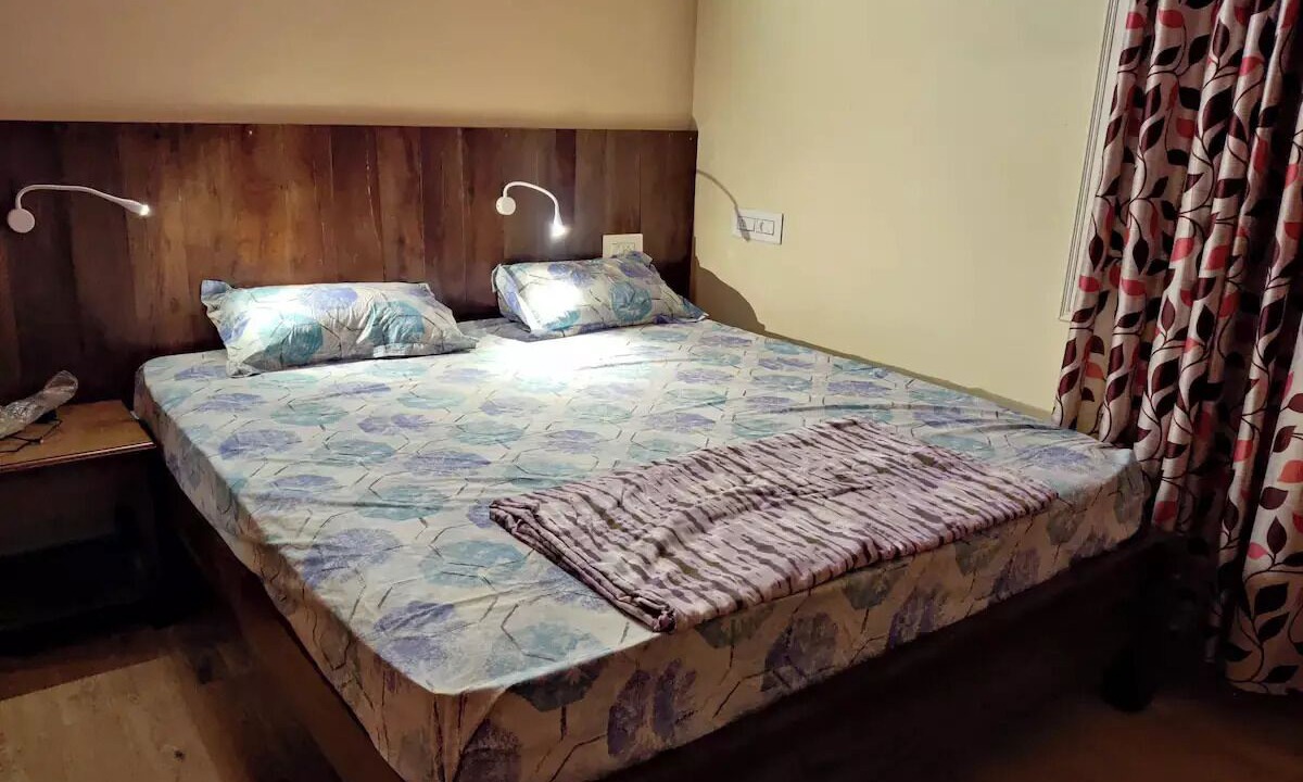 Photo of Bedroom in Heggadadevankote