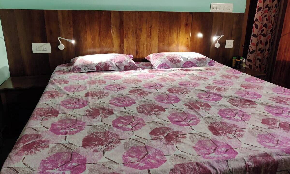 Photo of Bedroom in Heggadadevankote