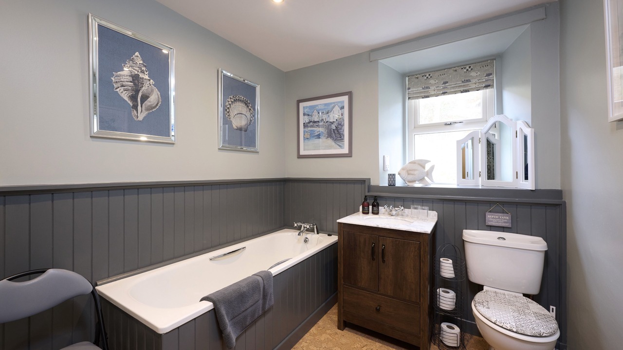 Photo of Bathroom in Scaniport