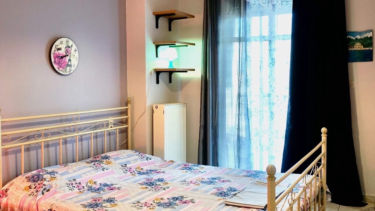 Photo of Bedroom in Volos City Centre