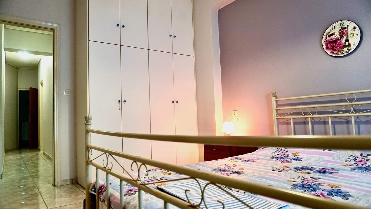 Photo of Bedroom in Volos City Centre