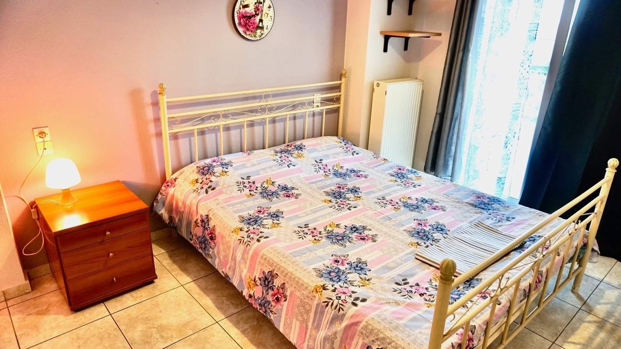 Photo of Bedroom in Volos City Centre