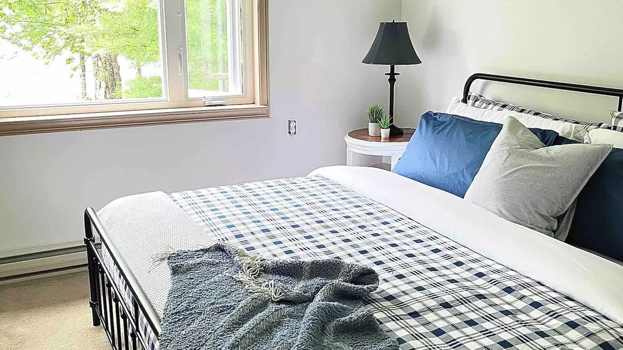 Photo of Bedroom in West Hants