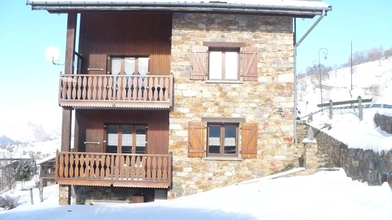 Photo of Outdoor in Praranger