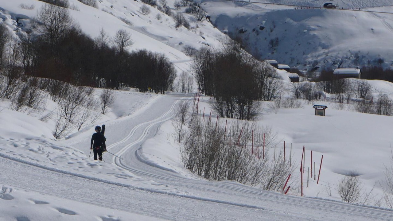 Photo of Others in Praranger